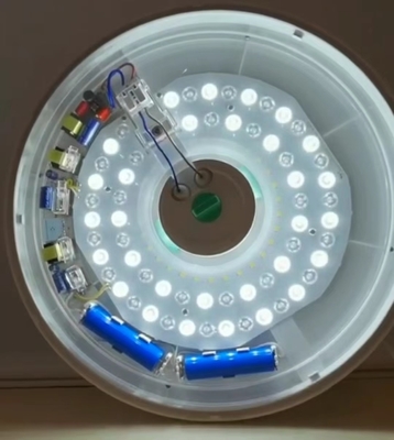 IP20 格付け 天井照明 リチウム電池レーダーセンサーと 1440lm 光流量