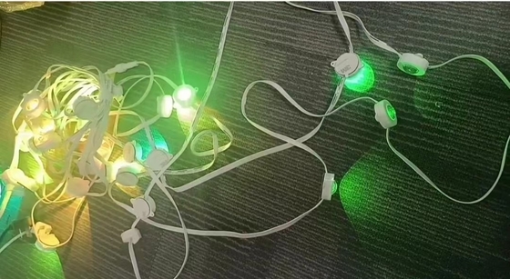 室内・室外装飾 LED ストリング ハンガリングライト 色の変化 100M 長さ