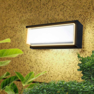 屋外防水 24w LED壁灯 80lm/w 効率と 3000K/4000K/6500K CCT