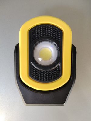 IP65 評価 700LM COB チップ 充電可能 ポケット型 LED ワークライト 屋外用 C型