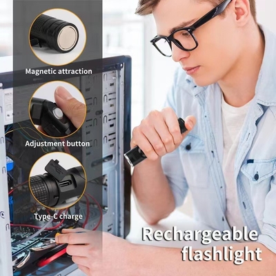5.0V/2.4A 携帯用LED懐中電灯と直流電源付きのUSB携帯電話カーチャージャー