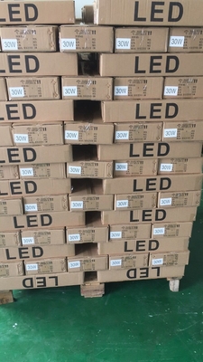30w/40w/60w LED太陽光路灯 IP65 評価と -20 60C 作業温度