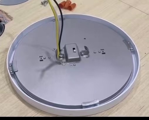 IP40 格付け 24W 1875lm LED 収納天井灯 運動センサーと長寿命