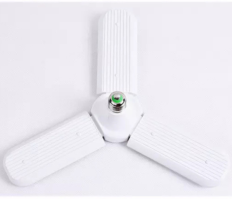 45W/60W LED 3/4 折りたたむ式 LED 扇風機ランプ モーデンスタイルと15000 作業寿命