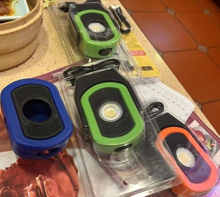 デイライトアラーム 露天キャンプカー検査と保守のための手持ちの手電筒